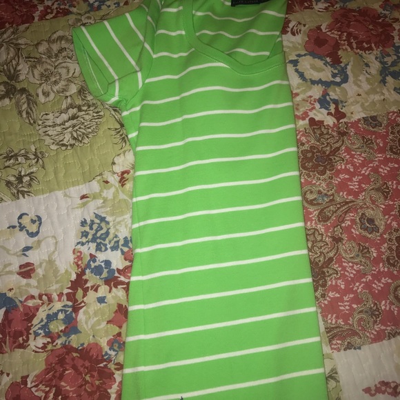 Name brand clothes. New without tags - Picture 2 of 4